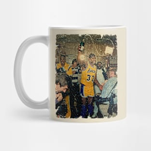 Magic Johnson - Celebrating Victory Mug